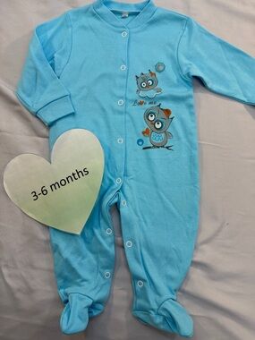 Long sleeve footed sleeper. Size 3 to 6 months (EU  68)